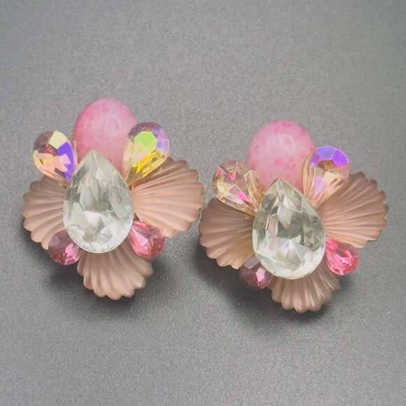 Michelle Sugar Jewelry - Vintage Michele Sugar Pink Clamshell Pink White Stone Rhinestone Earrings